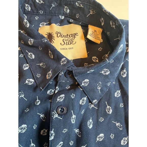 Vintage‎ Silk XL Navy w/ White Leaf Pattern 100% Silk - Picture 5 of 6